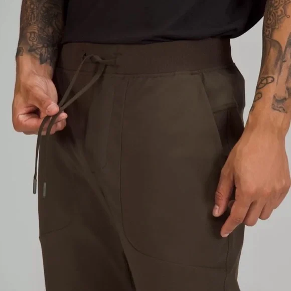 NWT Lululemon ABC Jogger - Picture 10 of 12